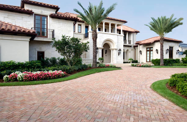 Best Driveway Pavers Near Me  in Gallatin, MO