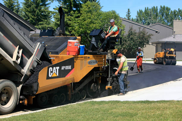 Best Driveway Pavers Near Me  in Gallatin, MO